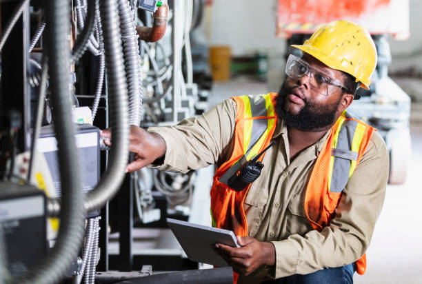 Best Circuit Breaker Repair  in Waialua, HI